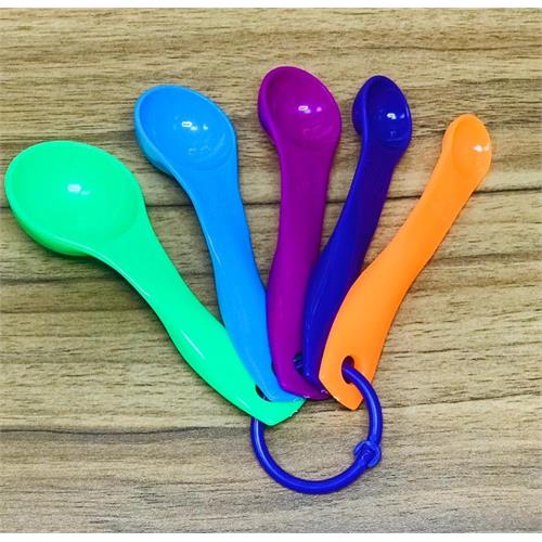 5 Pieces measuring spoon