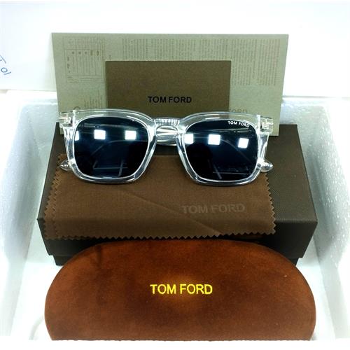 Tom Ford Sunglasses With Leather Pouch