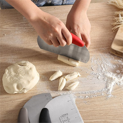 Stainless Steel Pizza Dough Grill Scraper Cutter Kitchen with Scale Baking Tool