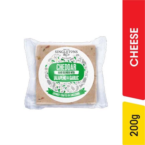 Singletons Cheddar with Jalapeno & Garlic - 200.00 g