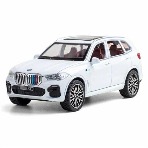 Die Cast BMW X5 G05 xDrive40i 1:32 Model Car ZY268398