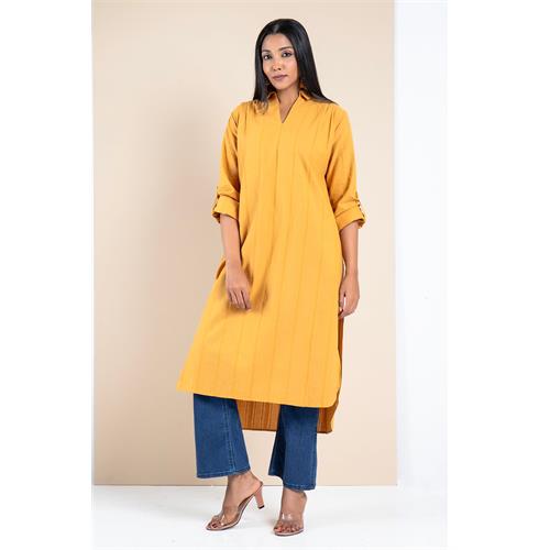 Hada Women's Embos Casual Kurta