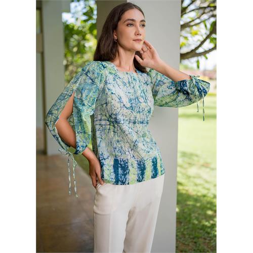 Batik Top Detailed With Cut-Out Sleeve