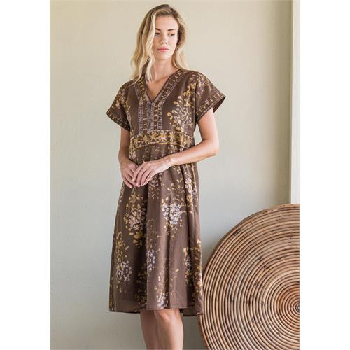 Short Sleeved V-neck Batik Deailed Dress