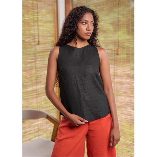 Basic Sleeveless Blouse