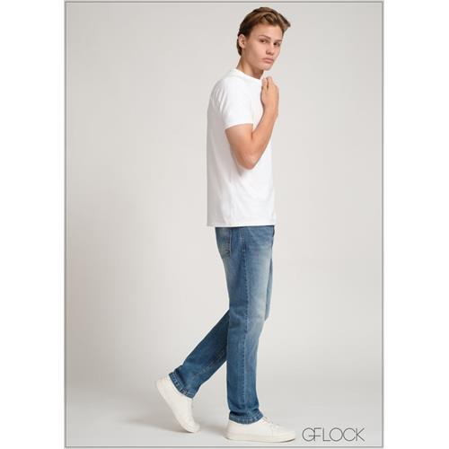 Light Wash Straight Leg Jean - Short Length - 170624D