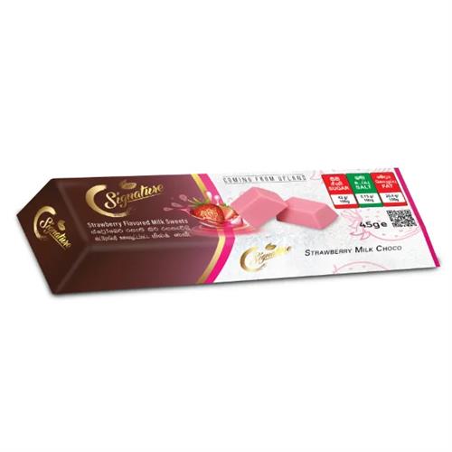 Diana Signature Strawberry Milk Choco Bar 45G