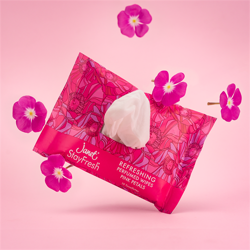 Pink Petals Refreshing Perfumed Wipes