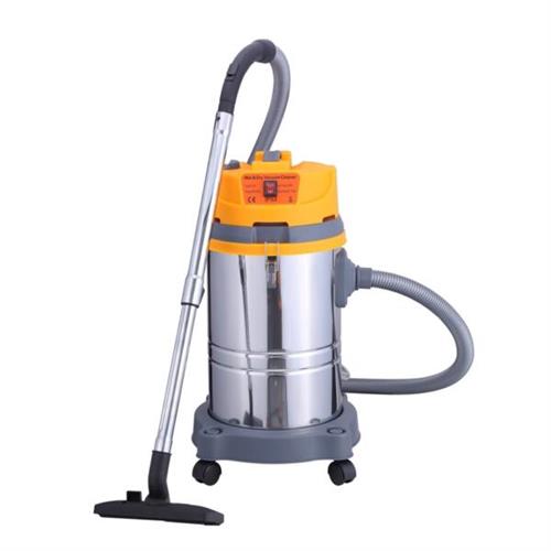 Giant 30L Wet and Dry Professional 1500 Watt Vacuum Cleaner