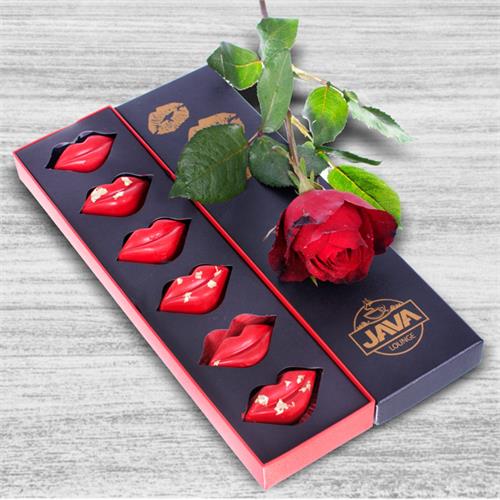 'sealed With A Kiss 'java Lip Chocolates With Single Rose