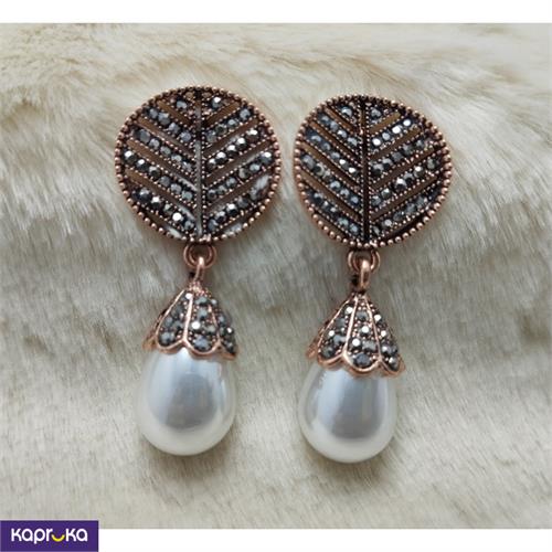 Leaf Pearl Drop Earrings In Rose Gold Color