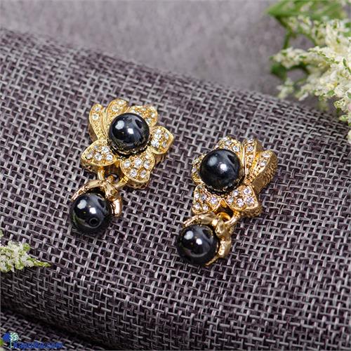 STONE N STRING HEMATITE CAST EARRING- DA1175