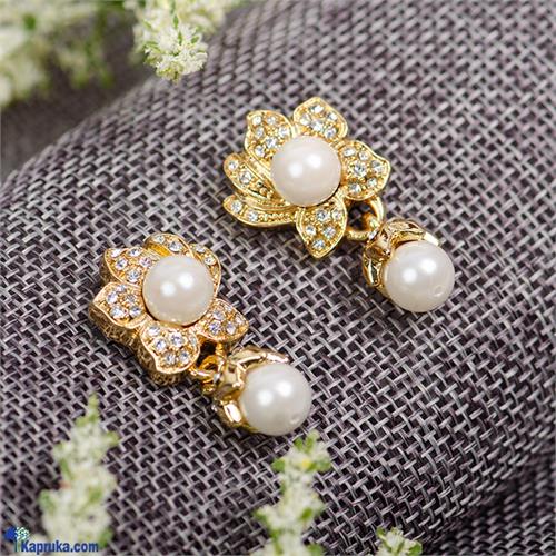 STONE N STRING SHELL PEARL CAST EARRING- DA1174