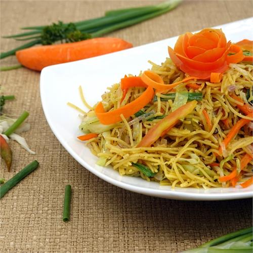 Chinese Stir Fried Noodles With Vegetable Chinese Stir Fried Noodles with Vegetable - Regular