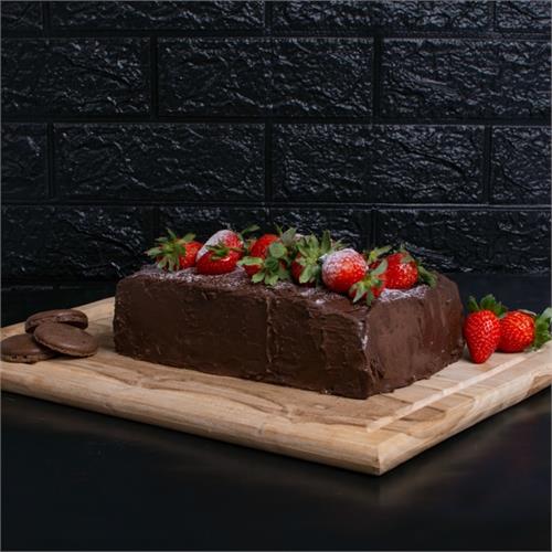 Choco Strawberry Sponge Cake