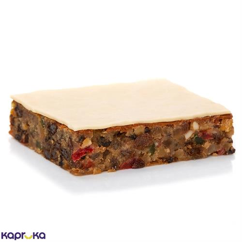 Sponge Christmas Cake With Almond Paste (550g)