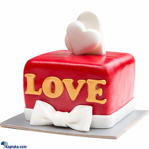 Sponge Valentines Day Chocolate Cake (small)