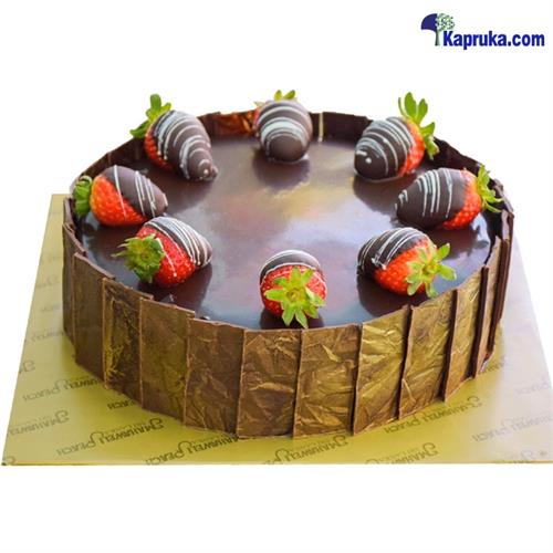 Mahaweli Reach Chocolate Strawberry Cake