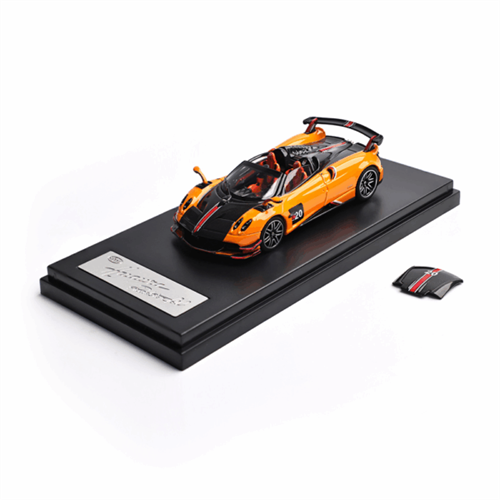 LCD 1/64 Pagani Huayra Roadster BC Orange