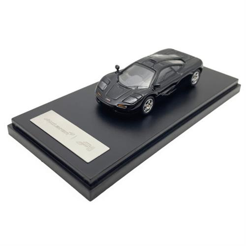 1:64 LCD Models McLaren F1 (Black) LCD64025-BL