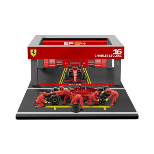Bburago Ferrari SF24 Diorama Garage Pit-Stop 55 Carlos Sainz F1 2024 18-36862-S
