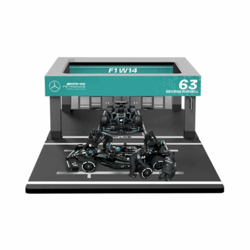 Bburago Mercedes F1 W15 Diorama Garage Pit-Stop 44 Lewis Hamilton F1 2024 18-38452-H