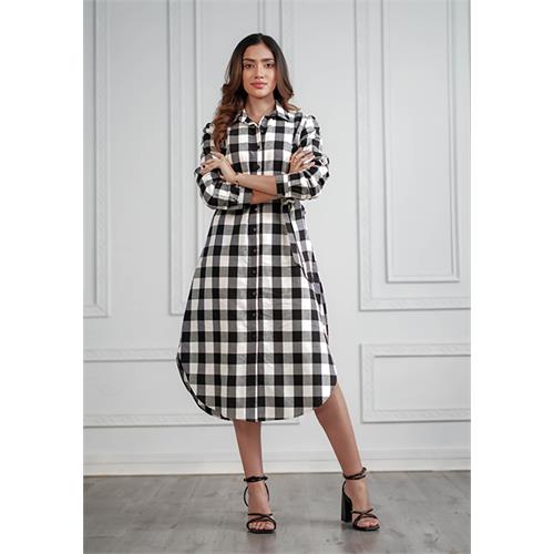 LORA CHECKERD DRESS