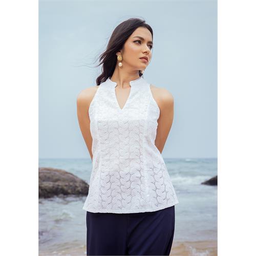 CLEVA WHITE SLEEVELESS BLOUSE