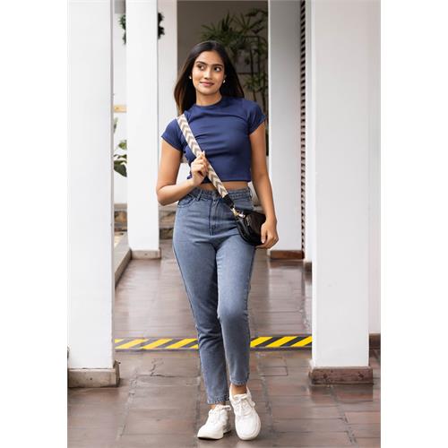 CLAUDIA BLUE CROP T SHIRT