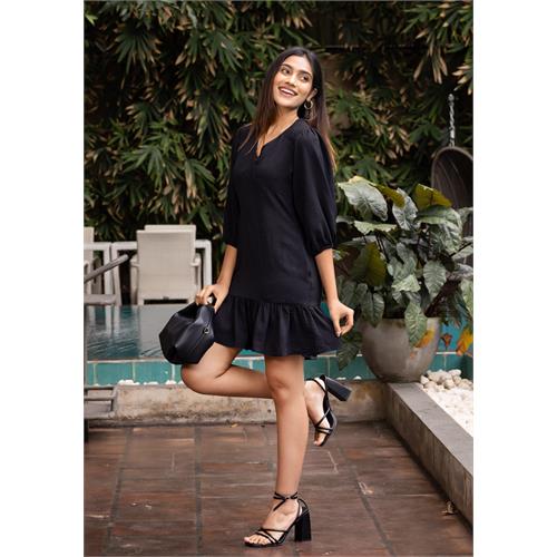 ROSE PUFF SLEEVE BLACK DRESS