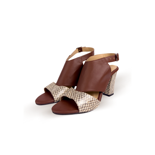 OPEN TOE BROWN HEEL