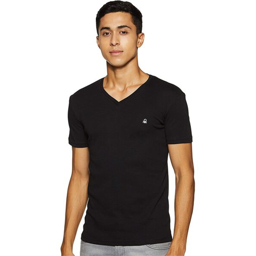 United Colors of Benetton Solid Color V Neck Men'sUndershirt