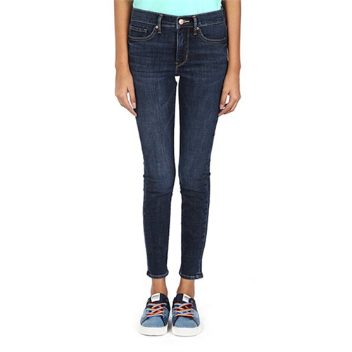 Levi's 312 Shaping Slim Jeans