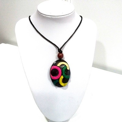 Necklace Coconut shell pendant