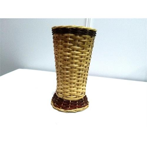 Reed flower vase