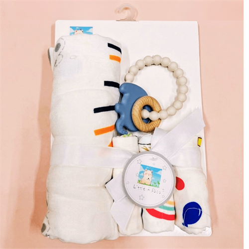Muslin Towel, 3 Washcloths 0026 Cute Baby Rattle Gift Set for Newborns