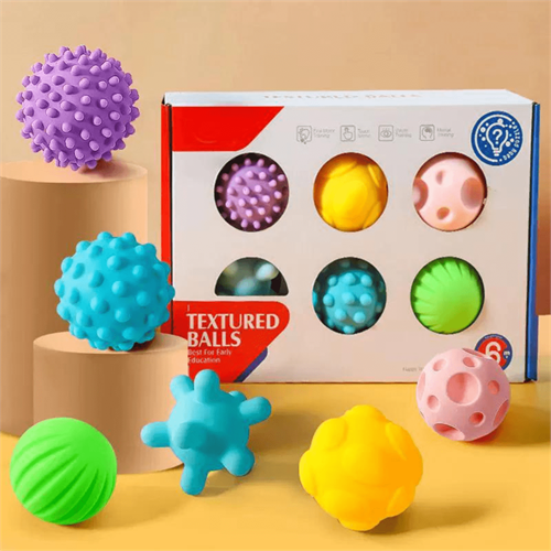 Textured Squeeze Bath Balls Toy with Sounds for Babies 0+