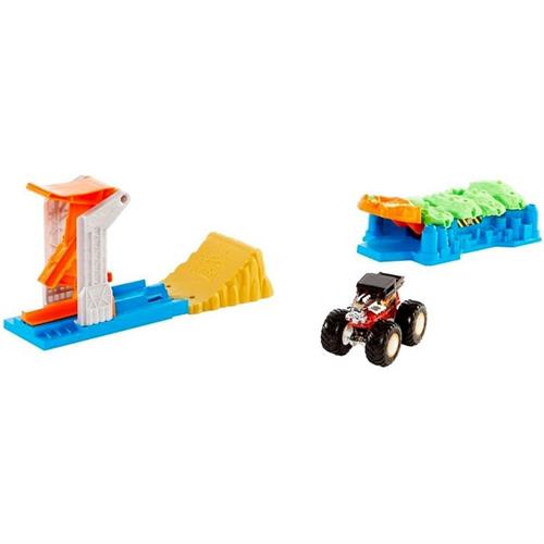 Hot Wheels Monster Trucks Launch and Bash Play Set