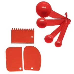 Cake baking tools, measuring spoons, scraper