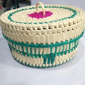 Vevel Round Sweet Box