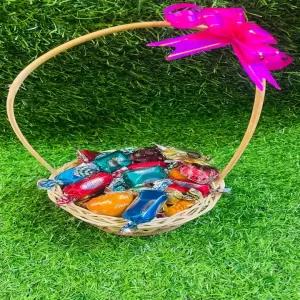 Chocolate Gift Hampers For Valentine Birthday Parties and It