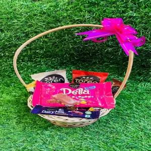 Generic Gift Hampers Chocolate For Valentine Birthday Parties