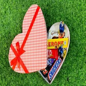 Assorted Chocolates Gift Box Hamper for Special Occasions
