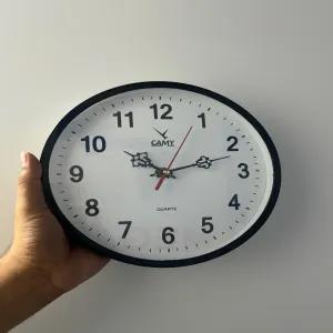 Black Simple Camy Wall Clock For Home