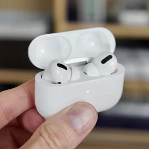Apple AirPods Pro (2nd Generation) White or Black