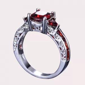 [Luxury Natural Gem] Red Square Stone Ring Silver Color Roya