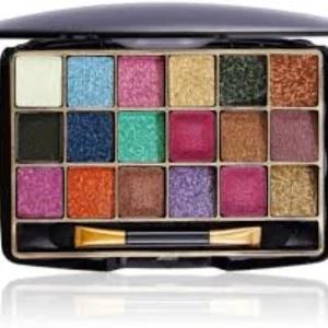 Miss ADS 18 colour eye shadow