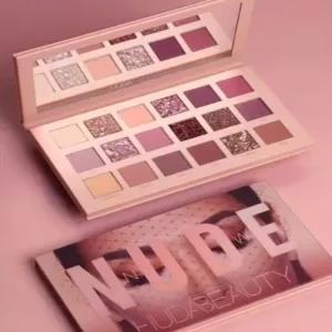 Huda Beauty Nude Eyeshadow Palette Highlighter