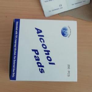 Alcohol Pads / Wipes (200 pcs)