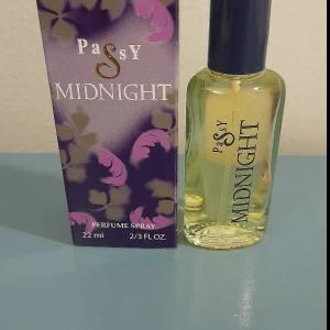 Passy Midnight Perfume Spray 22ml